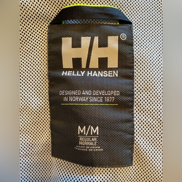 EUC Men’s M Helly Hansen Logo Windbreaker - Picture 3 of 12